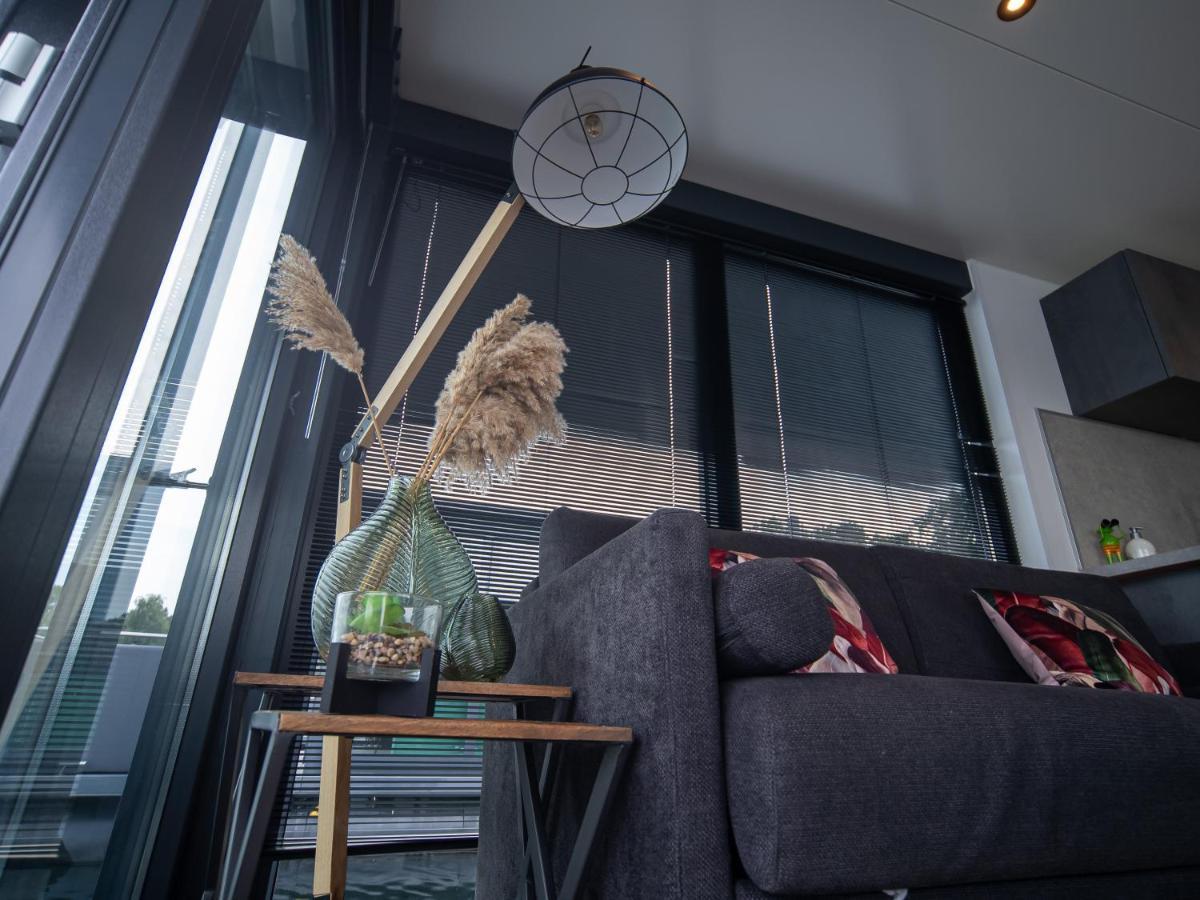 Houseboats Mookerplas Met Dakterras Middelaar エクステリア 写真